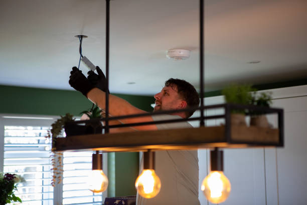Best 24-Hour Electrician  in Lincoln Village, OH